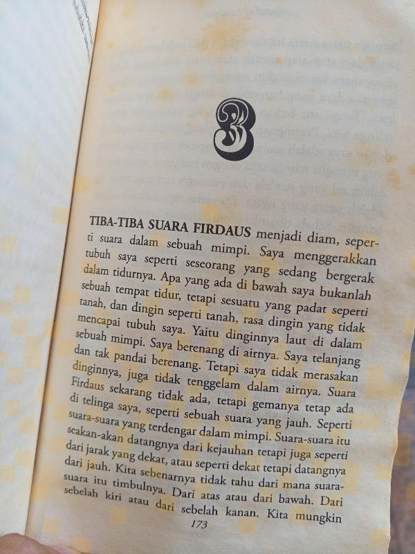 Halaman pertama bab 3 Perempuan di Titik Nol