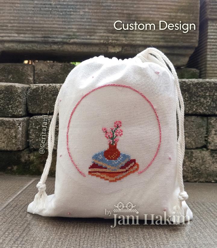 Pouch Vas Bunga